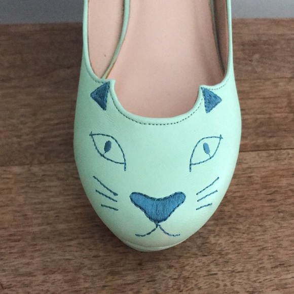 🌿 Turquoise Cat Wedges - Picture 3 of 5